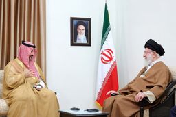 وزیر دفاع عربستان در دیدار با رهبر انقلاب: با دستور کار گسترش روابط با ایران در همه‌ی زمینه‌ها به تهران آمده‌ام