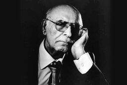 آنکه نشر را زنده کرد