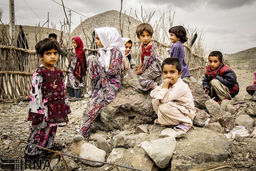 38 درصد کودکان ایران زیر خط فقر/بررسی عوامل گسترش فقر چندبُعدی و تاثیر آن بر آینده کودکانی 
که در خانواده‌های نابرخوردار متولد می‌شوند