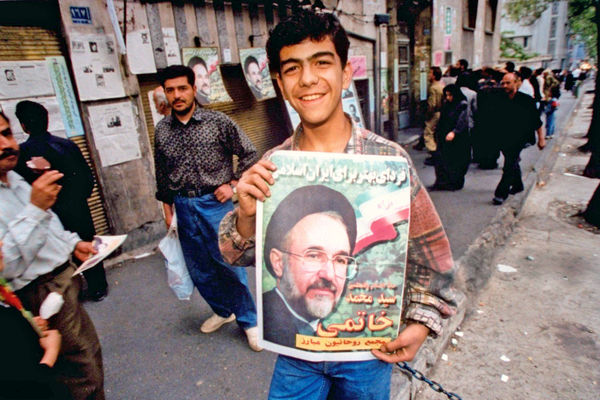 روز امید و رویا/بازخوانی دوم خرداد 1376 و آنچه بر میراث آن گذشت