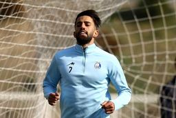 هافبک استقلال با سپاهان به توافق رسید 