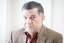 حسن رسولی: اقدامات نمایشی مثل سوال از رئیس جمهور مصداق حمله به فرماندهی جنگ است