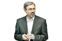 علی جعفریان: تجربیات خود در دوران جنگ را در اختیار پزشکان جوان بگذاریم