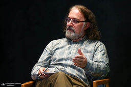 تحلیل کیومرث اشتریان از وضعیت روز ایران: همه چیز در گرو اصلاحات ساختاری است 