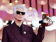 فیلمساز شب‏زی/درباره جیم‏ جارموش فیلمسازی که سنت‌‏های سینمای آمریکا و جهان را با هم ترکیب می‏‌کند