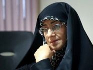 اشرف بروجردی؛ ایستاده در میانه سنت و مدرنیته 