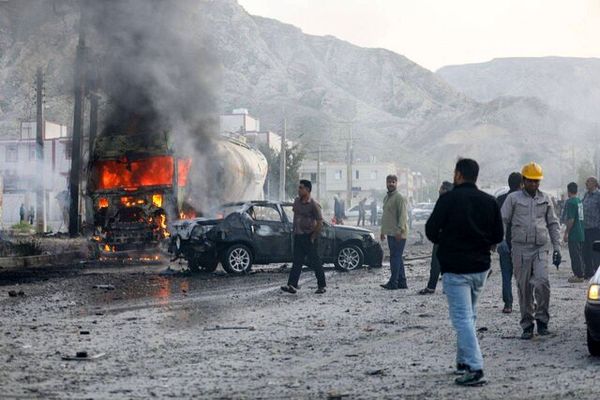 لامرد نباید فراموش شود