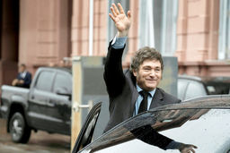 پایان ماه عسل میلی؟نتیجه انتخابات میان‌دوره‌ای پارلمان آرژانتین شکست یا موفقیت سیاست‌های رئیس‌جمهور لیبرترین را مشخص می‌کند