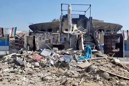 پرفورمنس روی زخم باز/درباره اقدام عجیب شهرداری تهران روبه‌روی تئاتر شهر