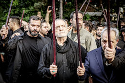 دشمن می‌خواست مردم به خیابان‌ها بریزند