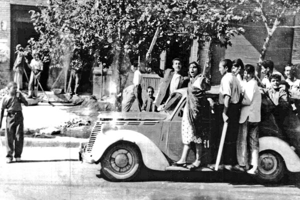 انگاره‌های سقوط/درباره روایت‌هایی که از پایان کار محمد مصدق ارائه می‌شود