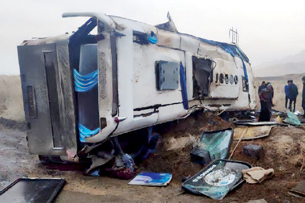 واژگونی اتوبوس با ۲۱ جانباخته