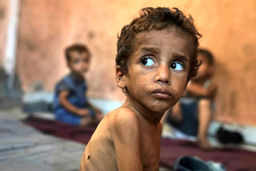 بنی‌آدم اعضای یکدیگرند 