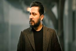 بیوگرافی روزبه بمانی: شاعر و خواننده محبوب پاپ ایران