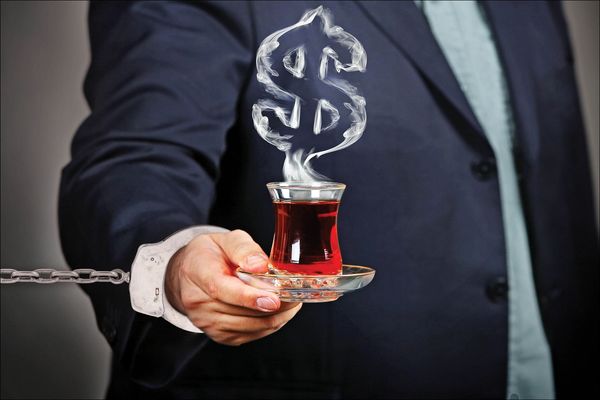 گوشت قربانی با طعم داوری/ حق‌ داوری نجومی و تراژدی مالِ بی‌صاحب در شرکت‌های دولتی