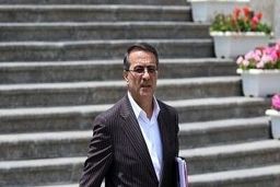 استخدام ۱۰۰ هزار نفر در دستگاه‌های اجرایی کشور در سال جاری