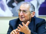 زیباکلام: هنوز دود از کنده طبقه متوسط بلند می‌شود