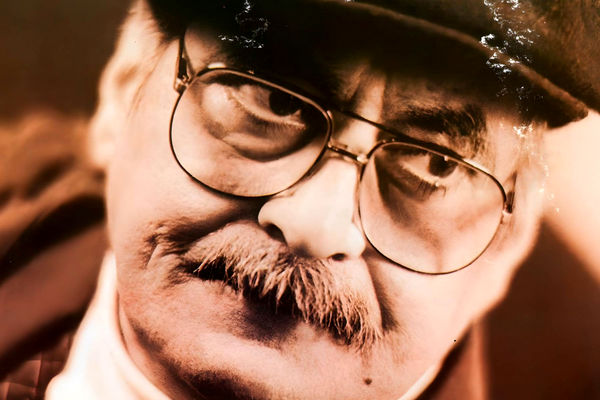 راه‌‏های رسیدن به سعادت/درباره‏ مجموعه داستان اتاق عقبی نوشته‏ تقی مدرسی