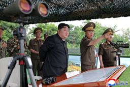 دستور رهبر کره شمالی به ارتش: برای یک جنگ واقعی آماده شوید+ عکس