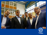 سفر کاری رییس کل بانک مرکزی به اصفهان با همراهی مدیرعامل بانک تجارت/ دکتر فرزین: انرژی خورشیدی از مهم‌ترین اولویت‌های رئیس‌جمهور است