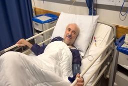 خاتمی از بیمارستان مرخص شد