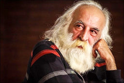 تصویر لطفی بر فراز میدان 