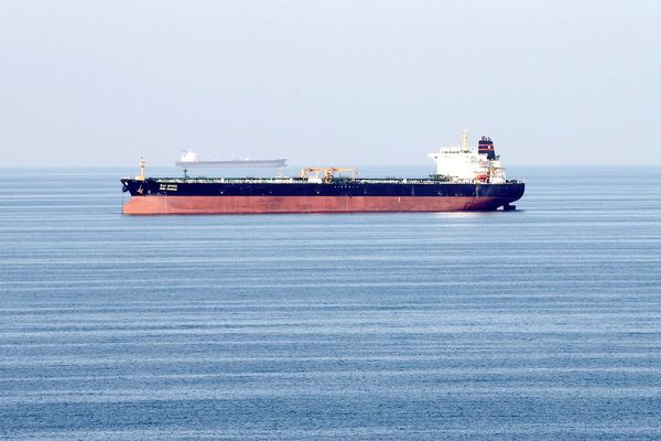 تهاتر سازمان‌یافته نفت با انبه