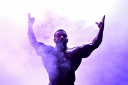 هادی چوپان قهرمان مردمی مستر المپیا شد 