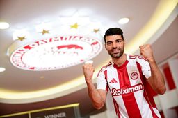 دبل طارمی، المپیاکوس را به پیروزی رساند