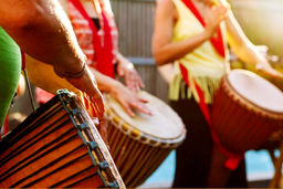 نُت‌ها را نمی‌توان استعمار کرد/درباره موسیقی «رای»