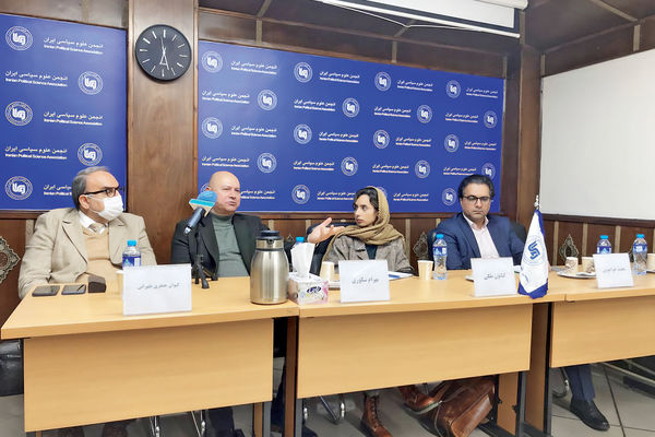 بازار متحدان را از دست دادیم/ارزیابی کارشناسان از فرصت‏‌سوزی‌‏های سیاسی و اقتصادی ایران در منطقه