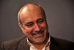 علی باقری: جامعه در حال حرکت به سمت تعادل است 