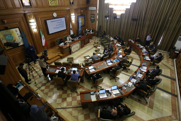 در جریان ابهام برنامه 4 ساله شهری و رای اعتماد به زاکانی مطرح شد: سرگردانی یکساله پایتخت