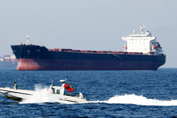 حذف ناوگان ارواح؟/ از روز گذشته فروش نفت از محرمانگی امنیتی به شفافیت بازدارنده تغییر ماهیت داد