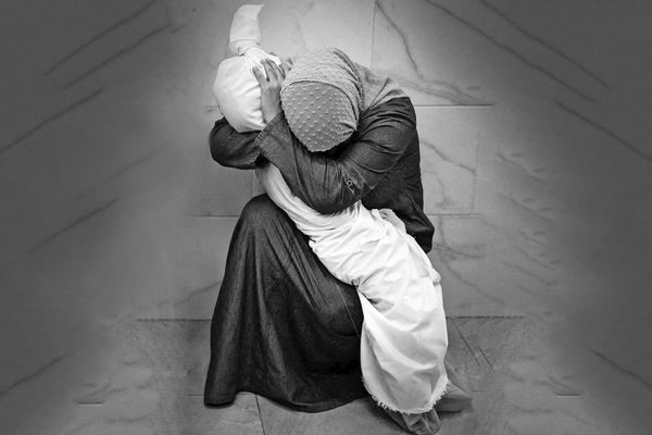 انتقاد شدید ایهود اولمرت نخست‏‌وزیر اسبق اسرائیل از اقدامات نظامی دولت نتانیاهو در غزه:جنایت جنگی بس است