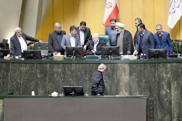 آب اولویت اول/ پزشکیان دیروز بودجه ۱۴۰۵ را به مجلس برد اما او و وزرایش بحث اصلی خود را به بحران کم آبی اختصاص دادند